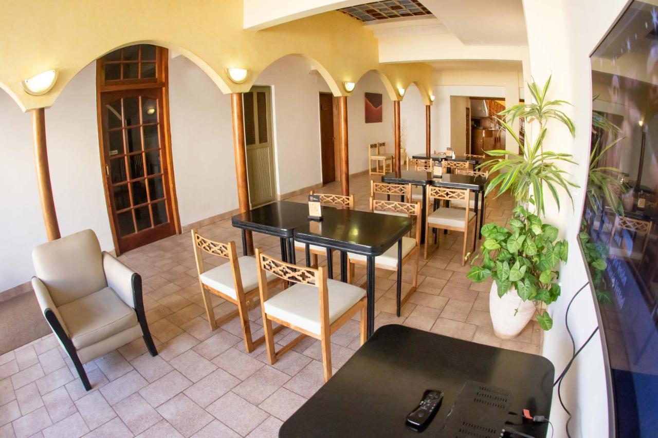 Hotel Provincia Трелью Экстерьер фото