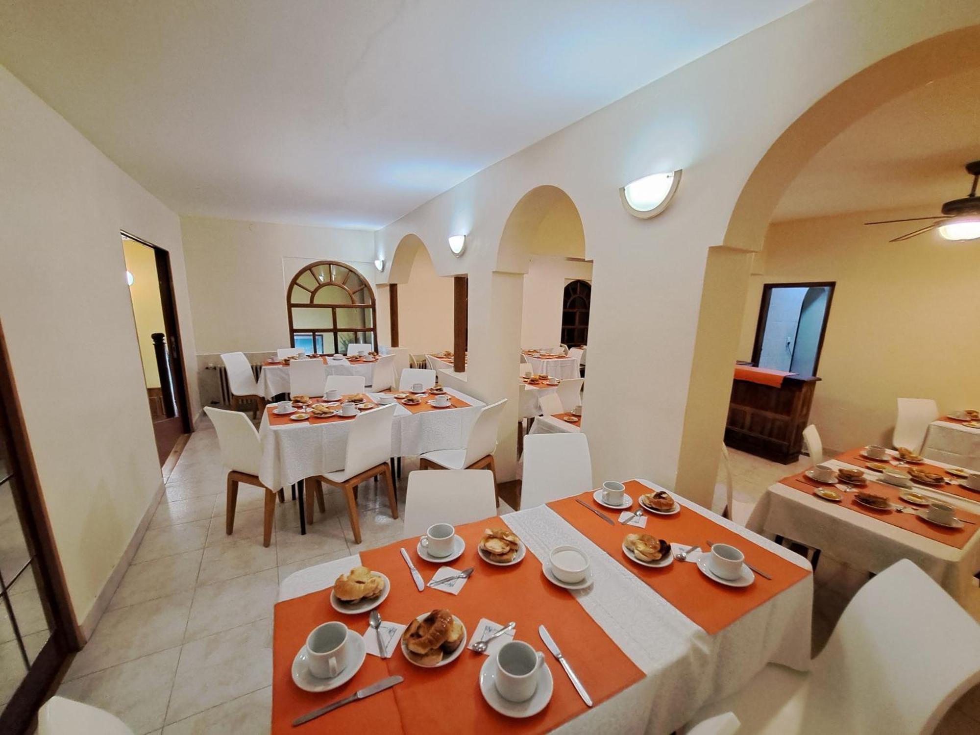 Hotel Provincia Трелью Экстерьер фото